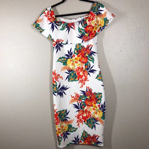 PrettyLittleThing White w/ Floral Bardot Printed Dress - Picture 7 of 14